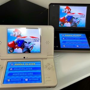 nintendo DSi LL (tags: nintendo, dsi, wii, 3ds, switch)